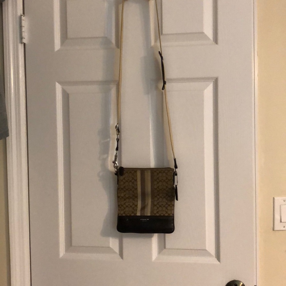 COACH crossbody purse/bag